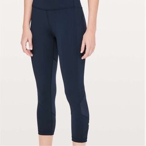 Lululemon Athletica Navy Pace Rival Crop Leggings 22” Size 6